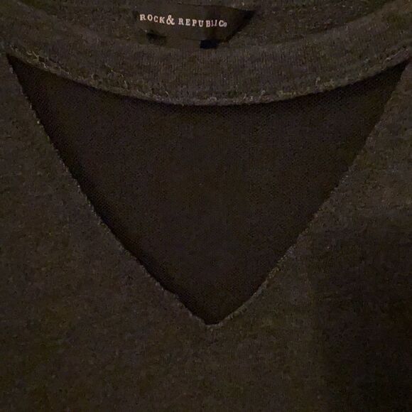 Short sleeved sweat shirt with shear inset at chest - Picture 2 of 4